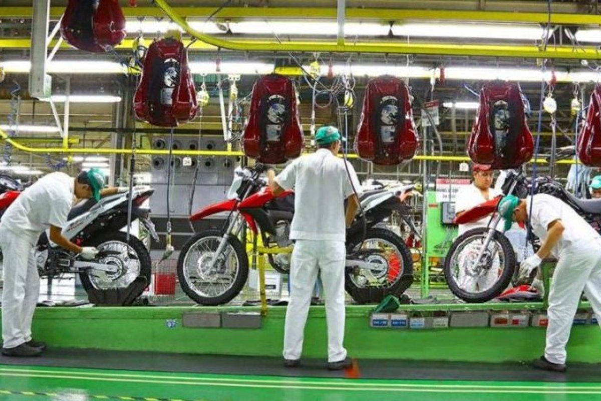 Produção de motos já superou 930 mil unidades no Polo de Manaus em 2026