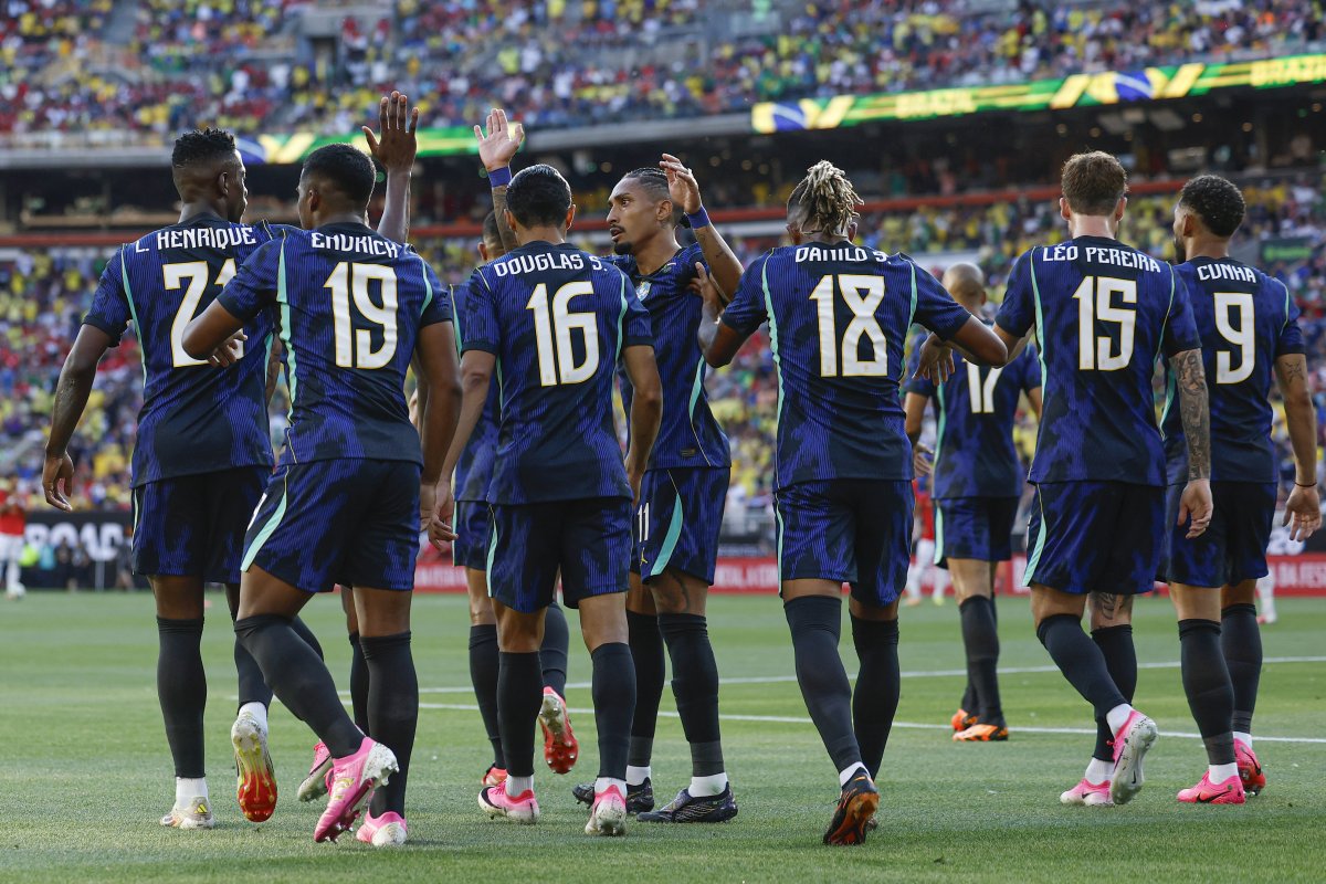 Sorte ou coincidência? Seleção Brasileira nunca perdeu um jogo da Copa do Mundo no dia 13 de junho