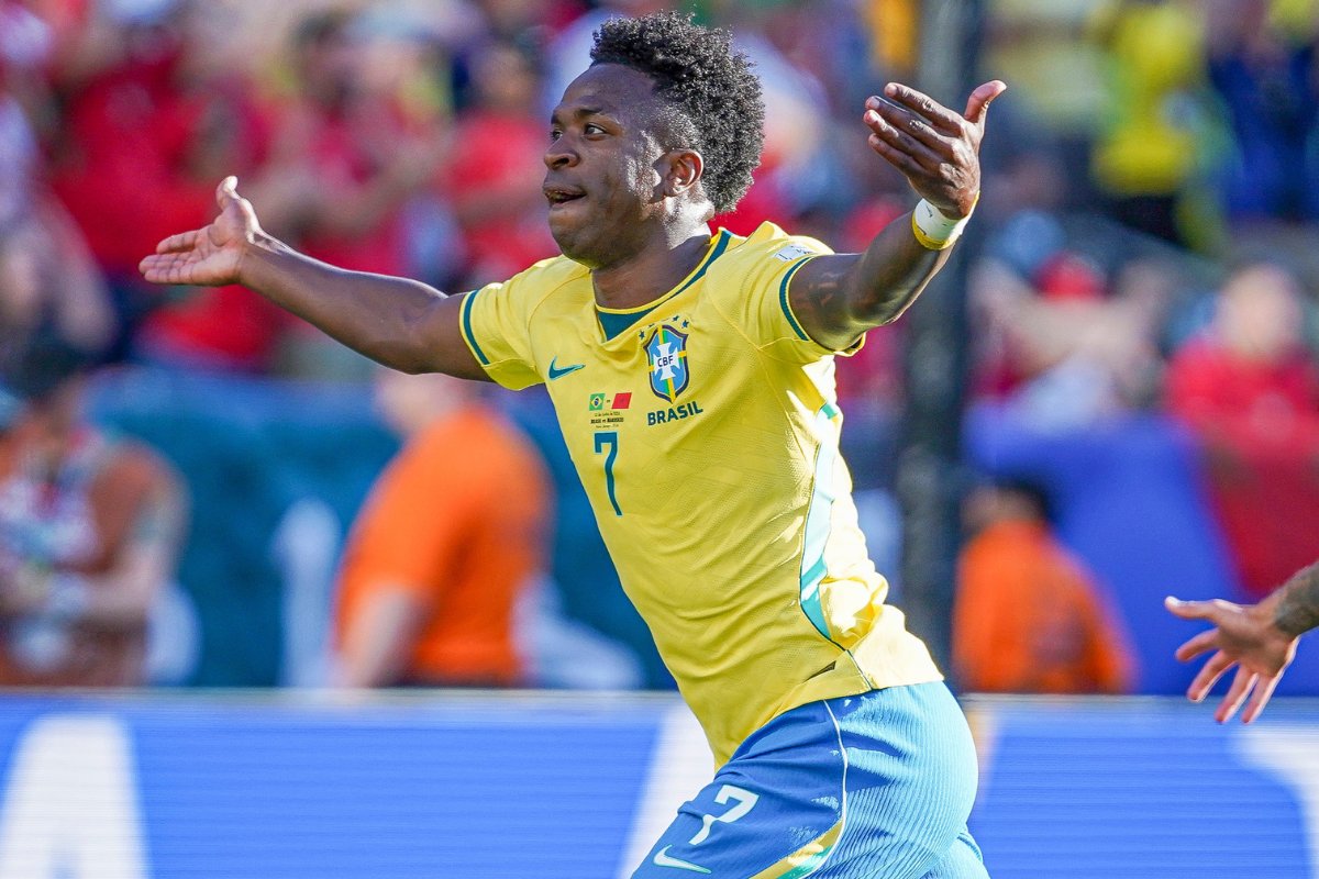 Vinicius Júnior chega aos 50 jogos com a seleção, salvando o Brasil no empate com o Marrocos