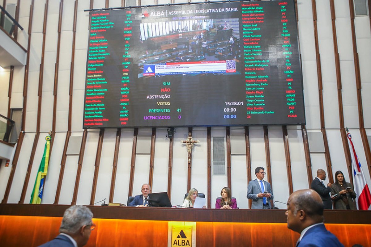 Alba aprova LDO 2027 com previsão de R$ 85,6 bilhões e entra em recesso