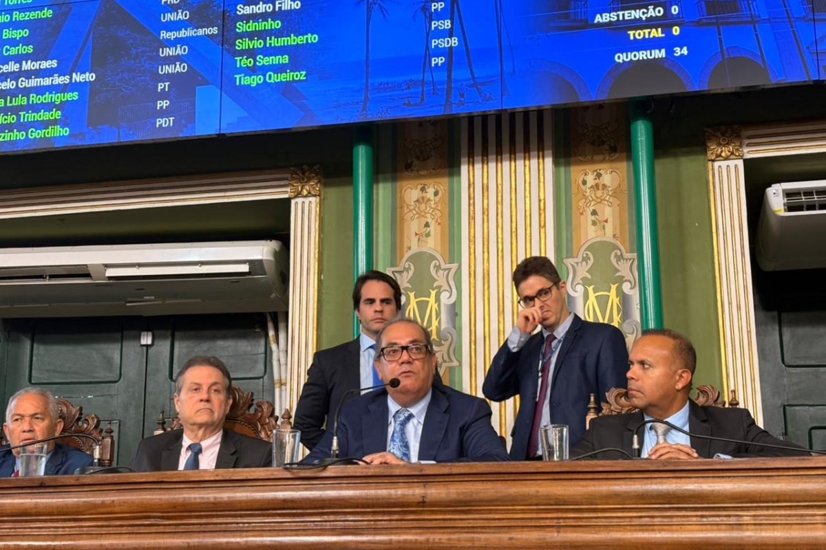 Vídeo: "Hoje a passagem teria que custar mais de R$ 7 em Salvador", diz Carlos Muniz sobre subsídio ao transporte