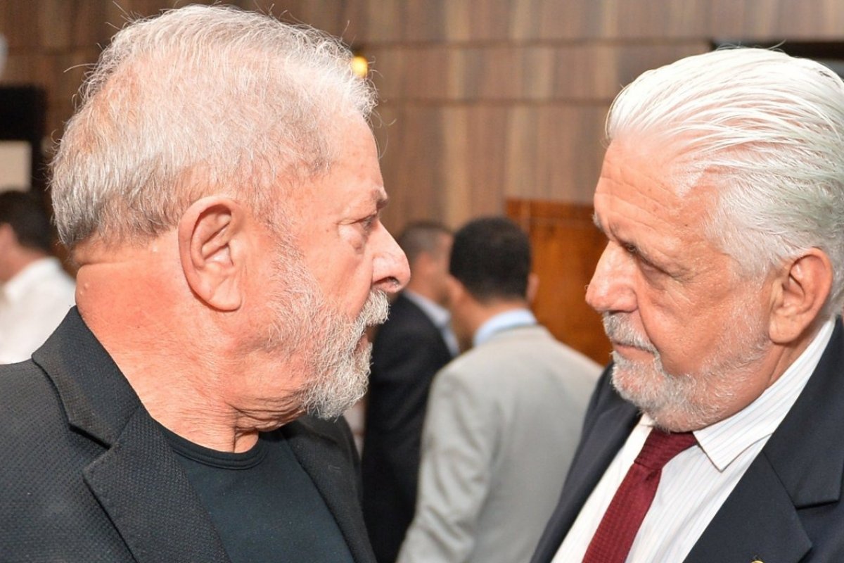 Vídeo: Alvo da PF no caso Master, Jaques Wagner descarta deixar liderança do governo no Senado: “Acho difícil”