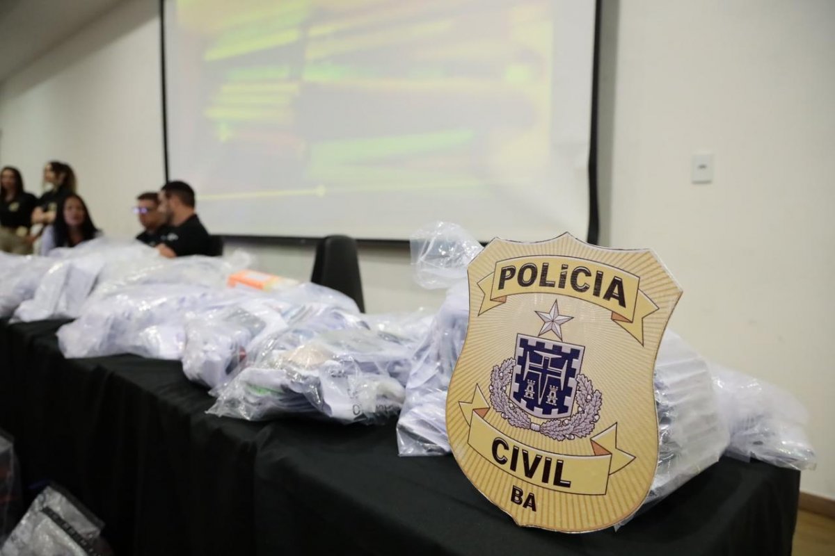 Mais de 300 vítimas de furto e roubo têm aparelhos devolvidos pela Polícia Civil 