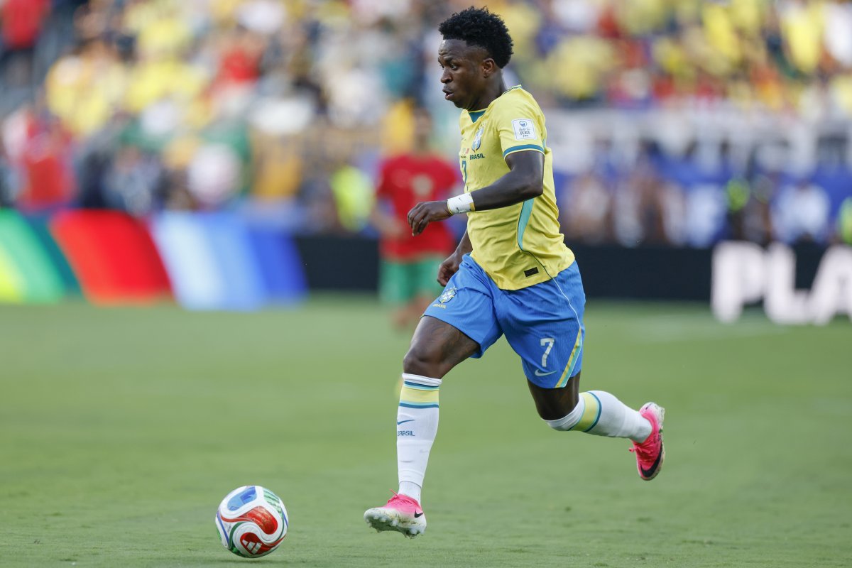 Veja horários e onde assistir jogos da Copa nesta sexta (19)
