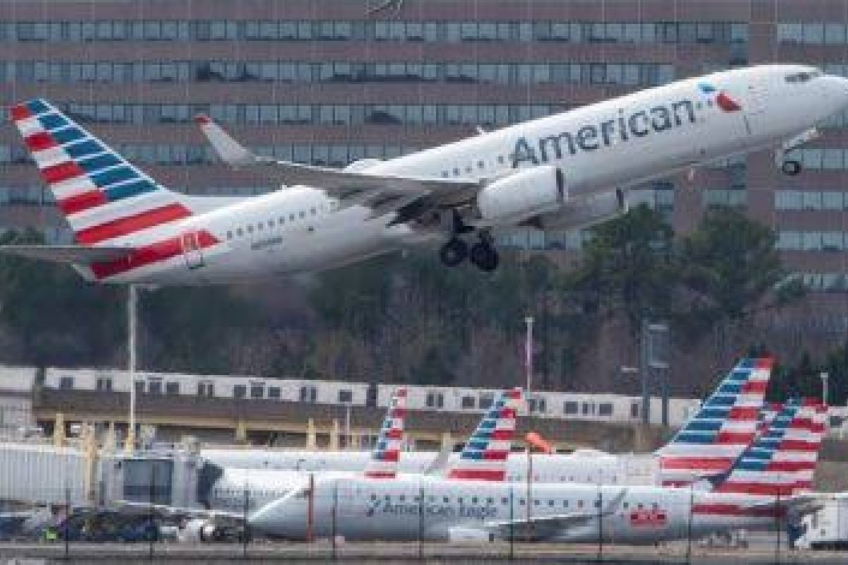 Para conter avanço do coronavírus, American Airlines cancela todas as rotas para o Brasil