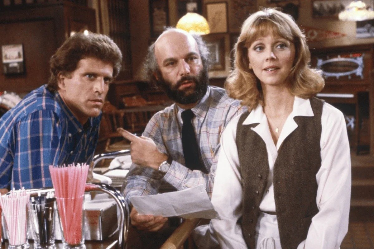 Morre aos 85 anos diretor de Friends e Cheers, James Burrows