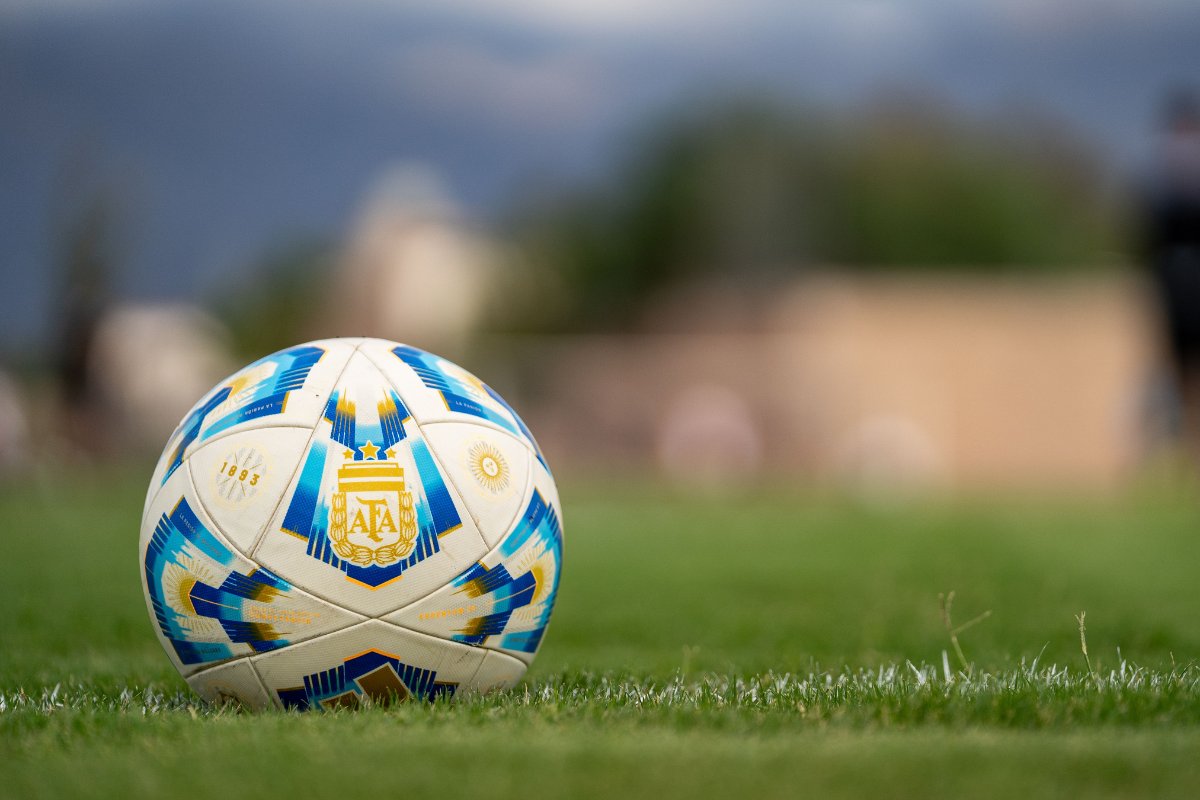 Confira os jogos da Copa do Mundo deste domingo (21)
