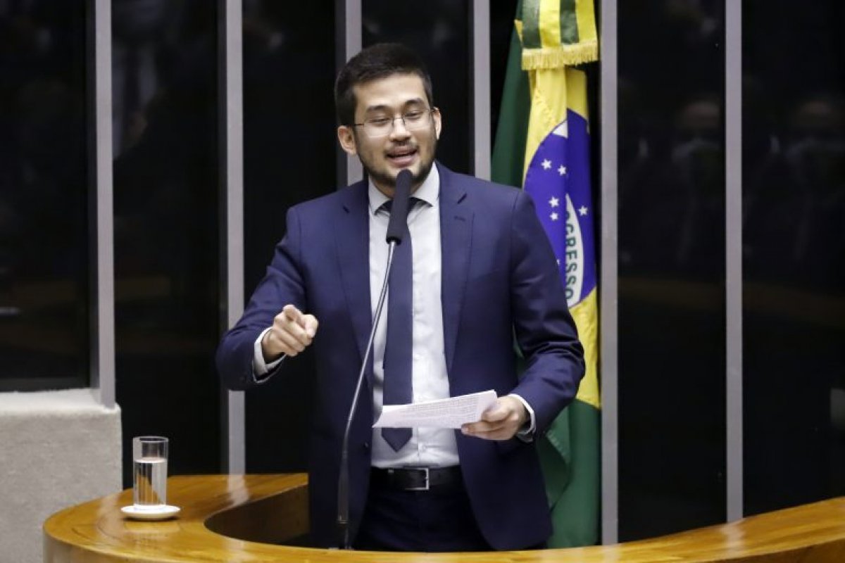Kim Kataguiri desiste de disputar governo de São Paulo e tentará reeleição à Câmara
