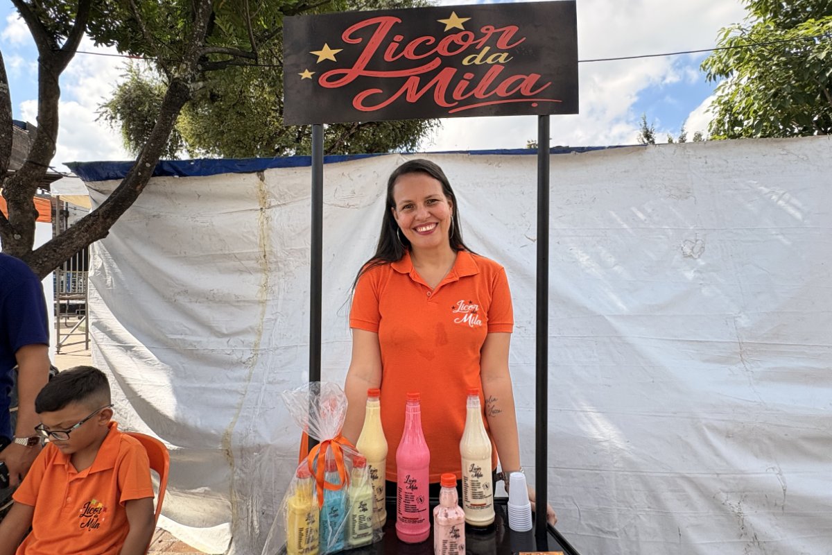 Com sabores "diferentões", empreendedora reinventa o licor para São João