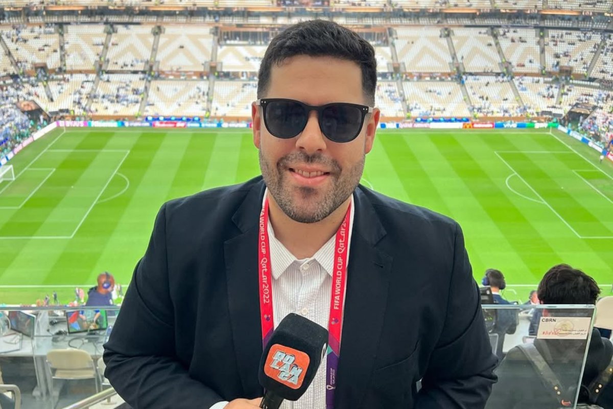 Comentarista perde credencial da Fifa após críticas durante transmissão da Copa do Mundo
