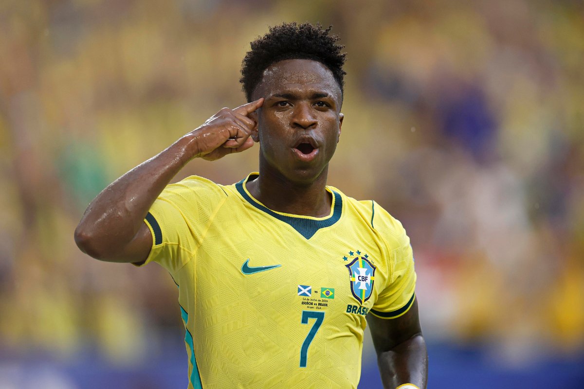 Vini Jr. repete marca de campeões do mundo pela Seleção