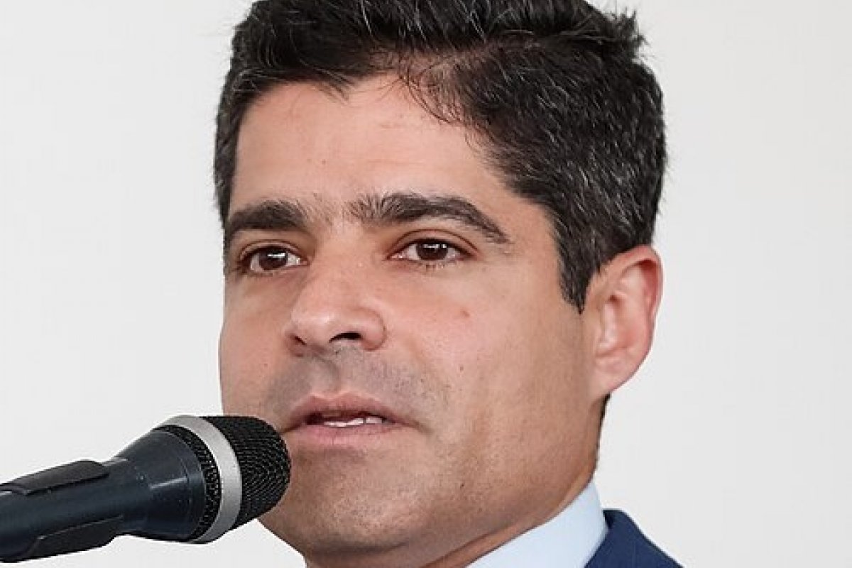 ACM Neto é condenado a apagar publicação feita por IA, após TRE-BA apontar propaganda eleitoral antecipada