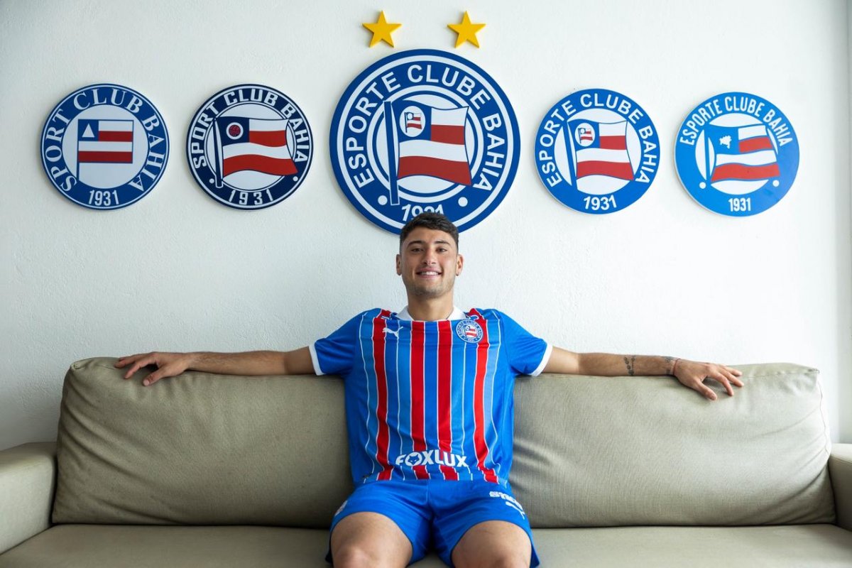 Bahia anuncia contratação do atacante argentino Alejo Véliz