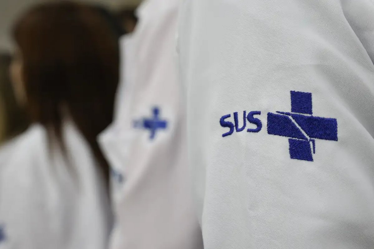 Novo Enamed vira alvo de 479 emendas e acirra embate entre governo e entidades médicas