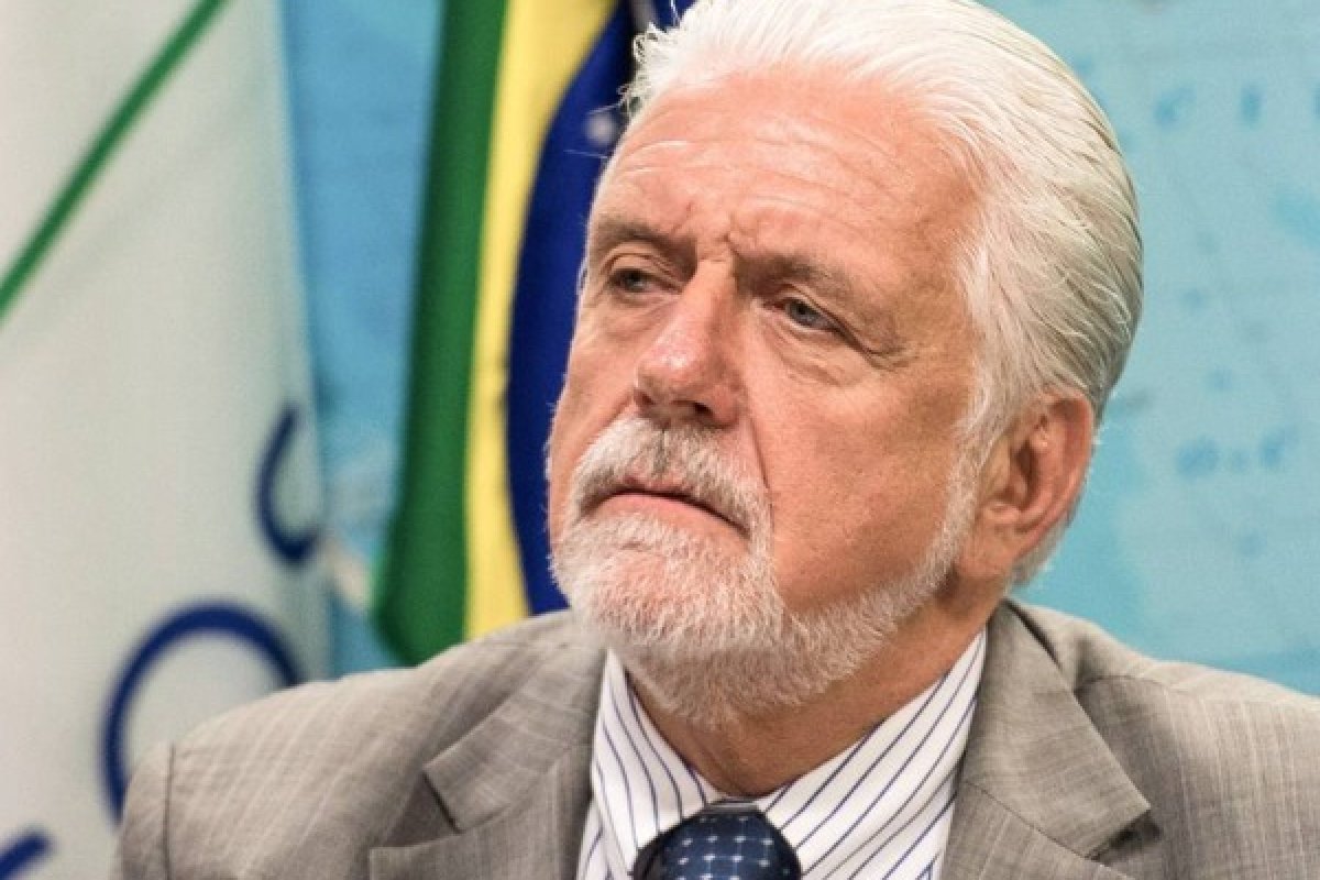 Jaques Wagner volta a defender inocência e cita fala de Lula