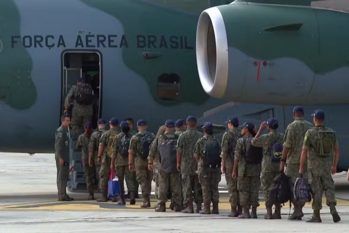 Após terremotos na Venezuela, 13 brasileiros são resgatados em voo da FAB