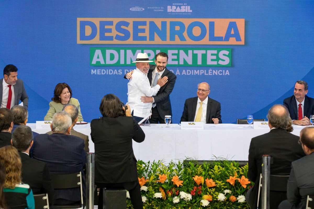 Governo lança Desenrola Adimplentes e Fies Empreendedor; veja quem são os beneficiados