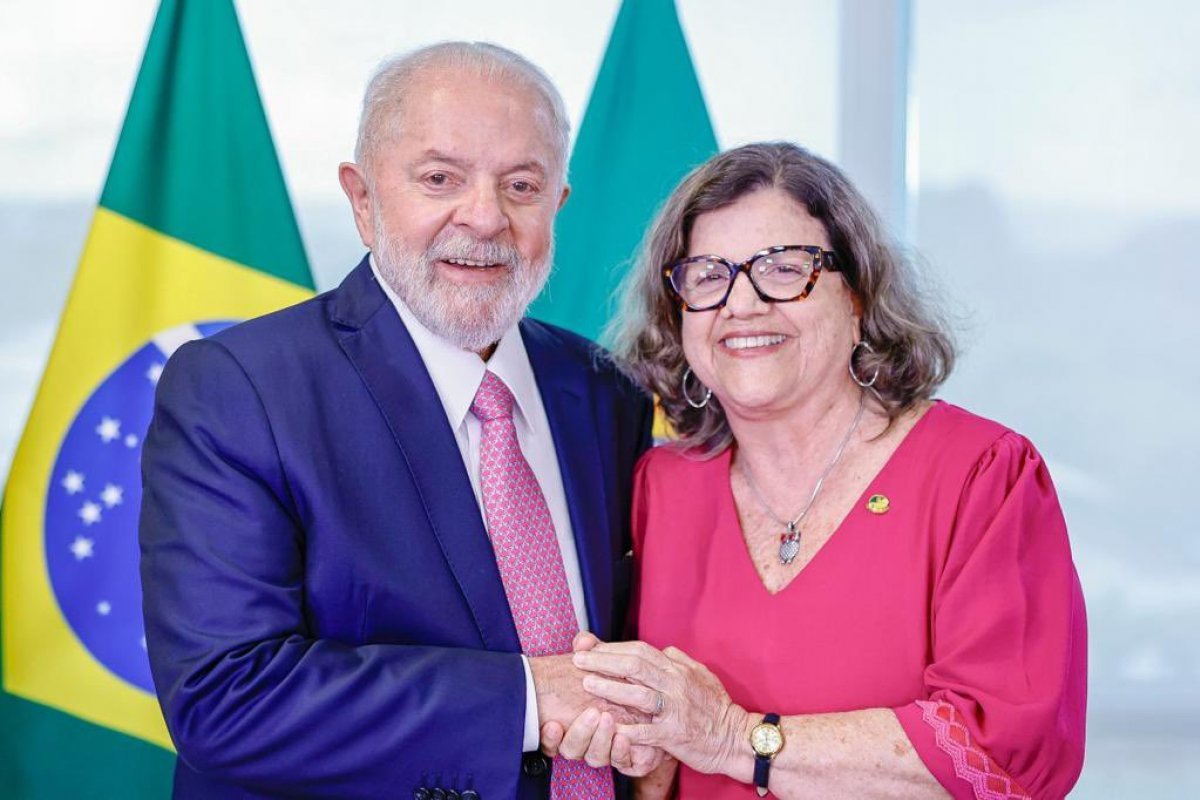 Lula tem primeira reunião presencial com Teresa Leitão, nova líder do governo no Senado