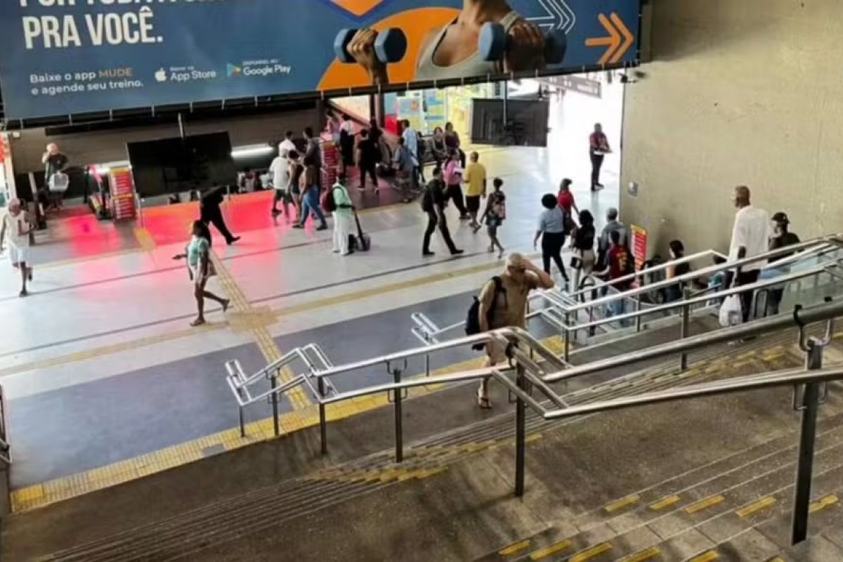 Linhas de ônibus voltam ao subsolo da Estação da Lapa após obras em plataforma transporte coletivo em Salvador