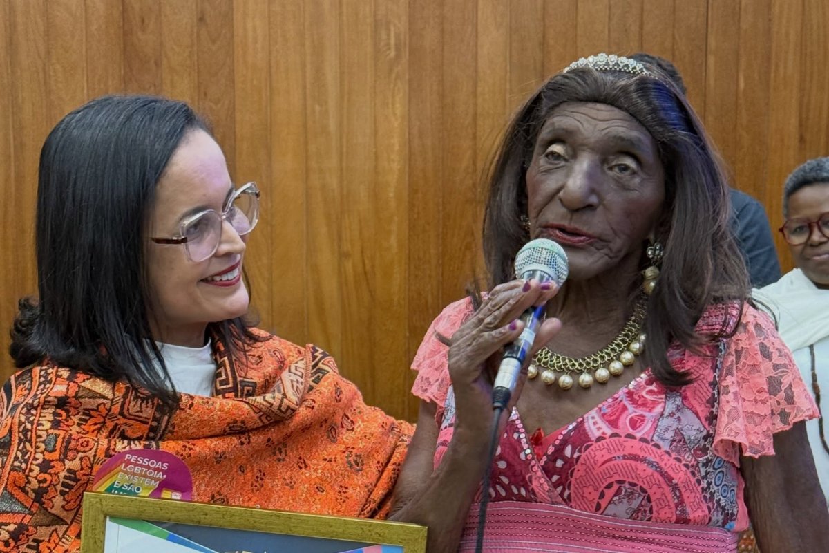 Comissão da OAB aciona o MPMG após a travesti mais velha do Brasil ser alvo de ataques transfóbicos   