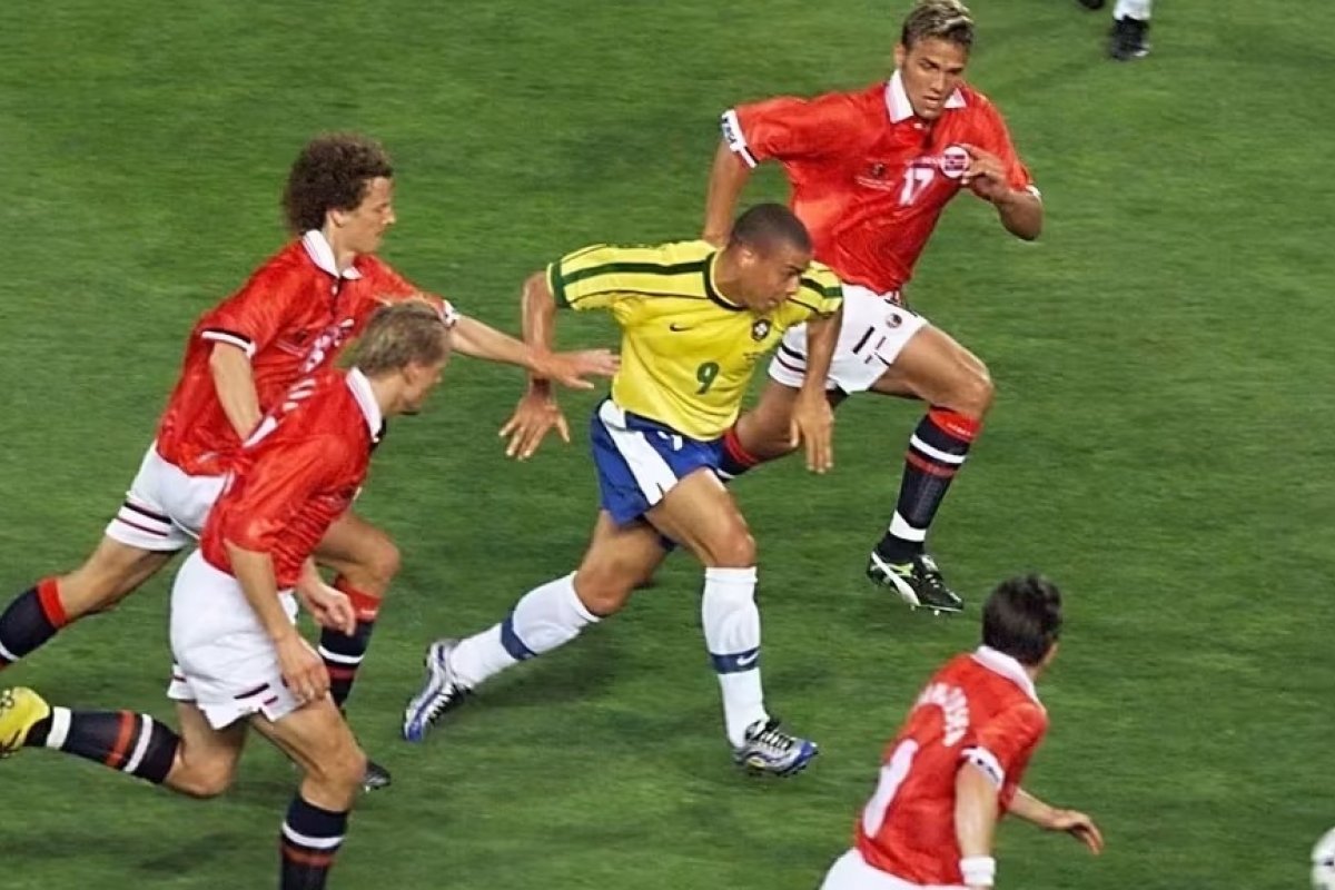 "Sou mais Brasil", diz Galvão Bueno sobre jogo contra Noruega de Haaland