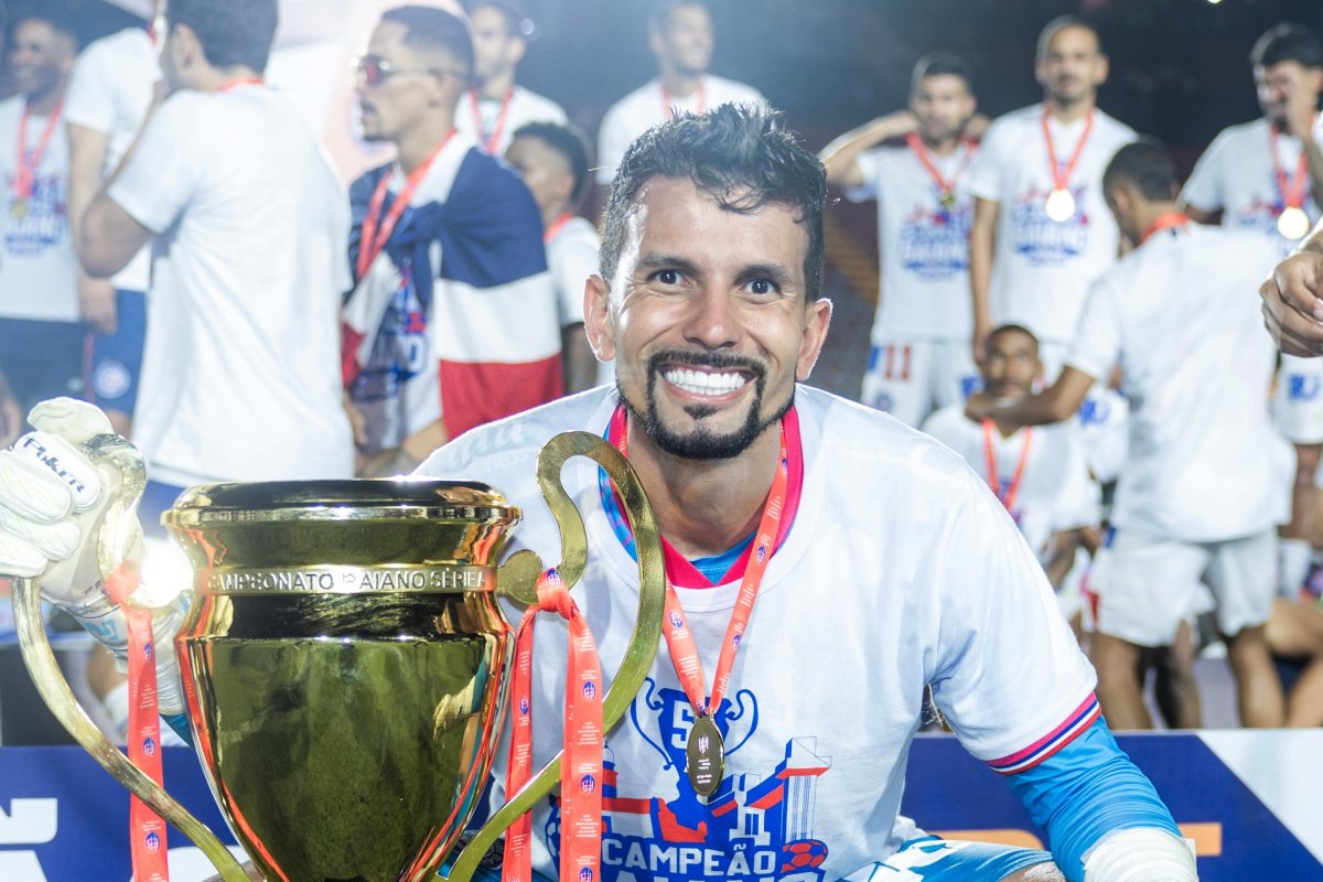 Bahia anuncia venda do goleiro Marcos Felipe a clube da Turquia