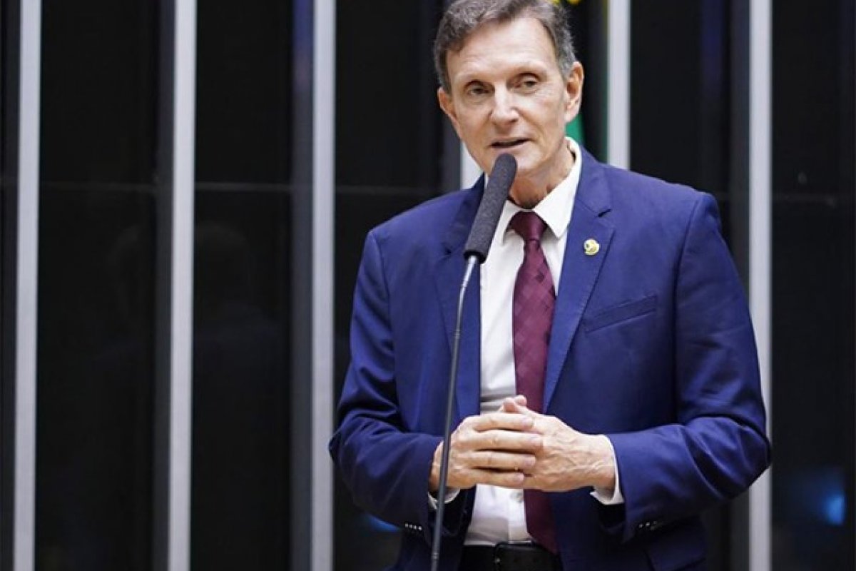 Mendonça suspende inelegibilidade de Crivella e abre caminho para disputa ao Senado no RJ