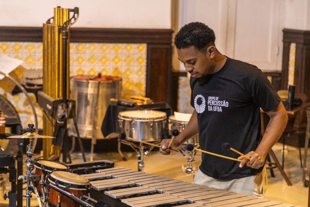 Museu de Arte da Bahia será palco de uma noite dedicada a sonoridade e a versatilidade da percussão!