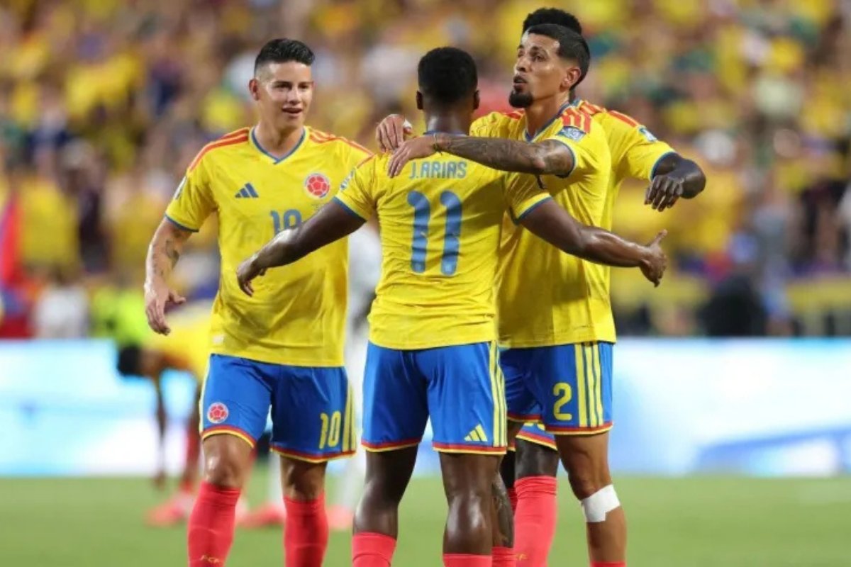 Com vitória magra, Colômbia é a última classificada às oitavas de final da Copa do Mundo