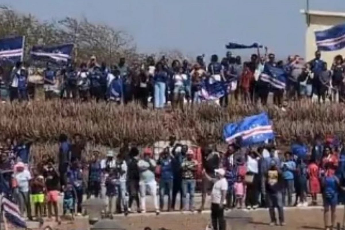 Vídeo: Seleção de Cabo Verde é recebida com festa após campanha na Copa do Mundo de 2026