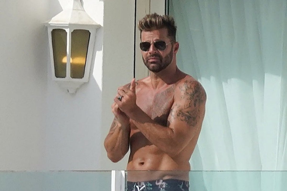 Ricky Martin se rende à literatura de Clarice Lispector! 