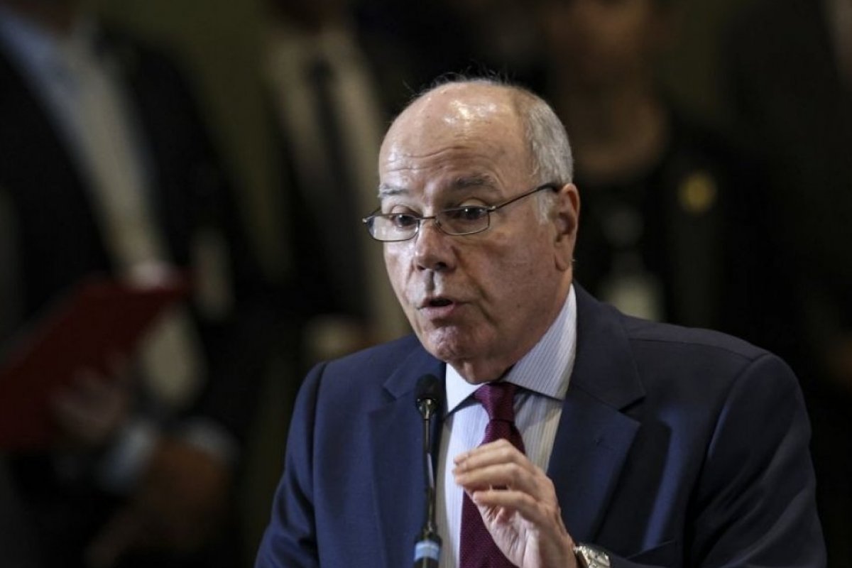 CRE aprova convite para Mauro Vieira explicar fala sobre risco de ação militar dos EUA no Brasil