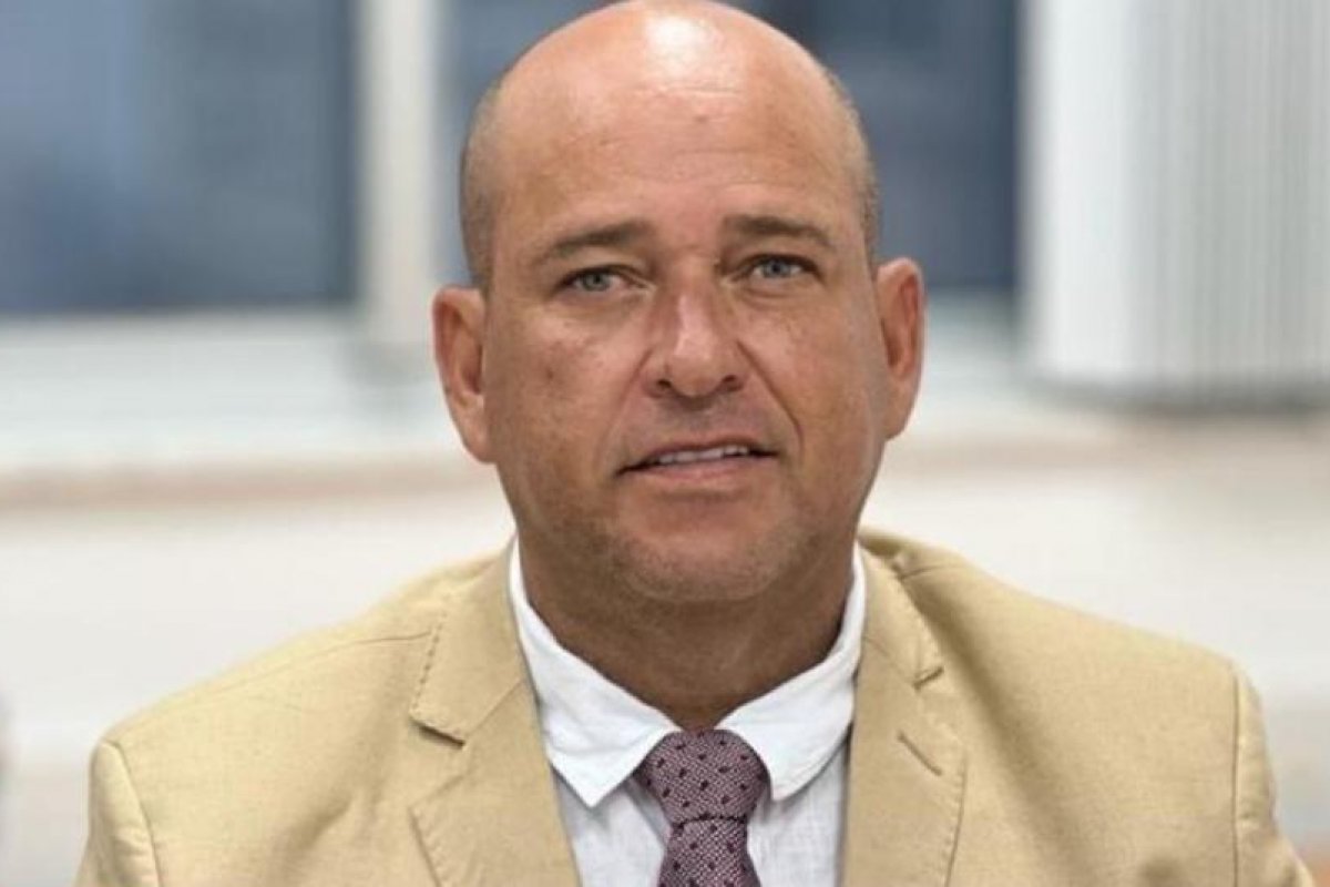 Após revisão, Justiça decide manter prisão preventiva do deputado Binho Galinha