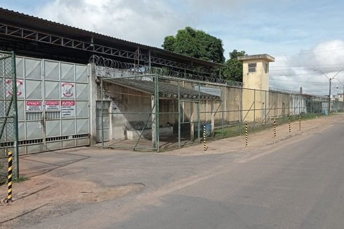Policiais Penais de Feira de Santana são condenados à prisão