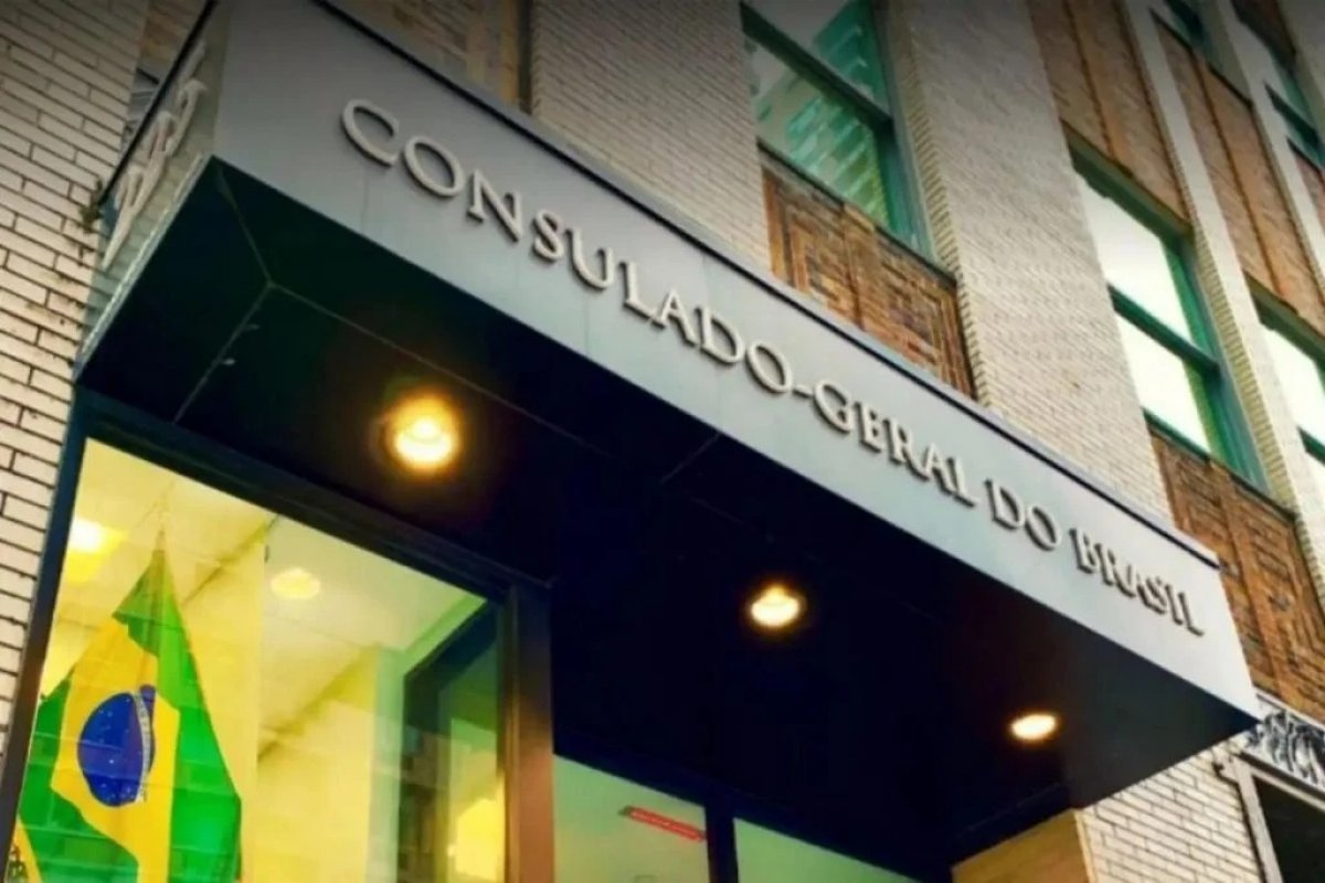 Consulado do Brasil em Nova York é interditado após risco de desabamento em prédio da região
