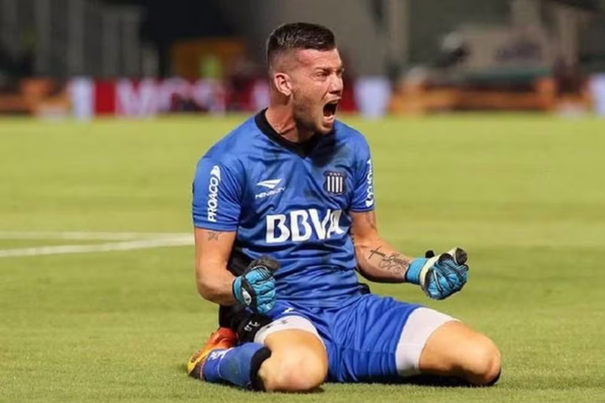 Bahia acerta contratação do goleiro Guido Herrera