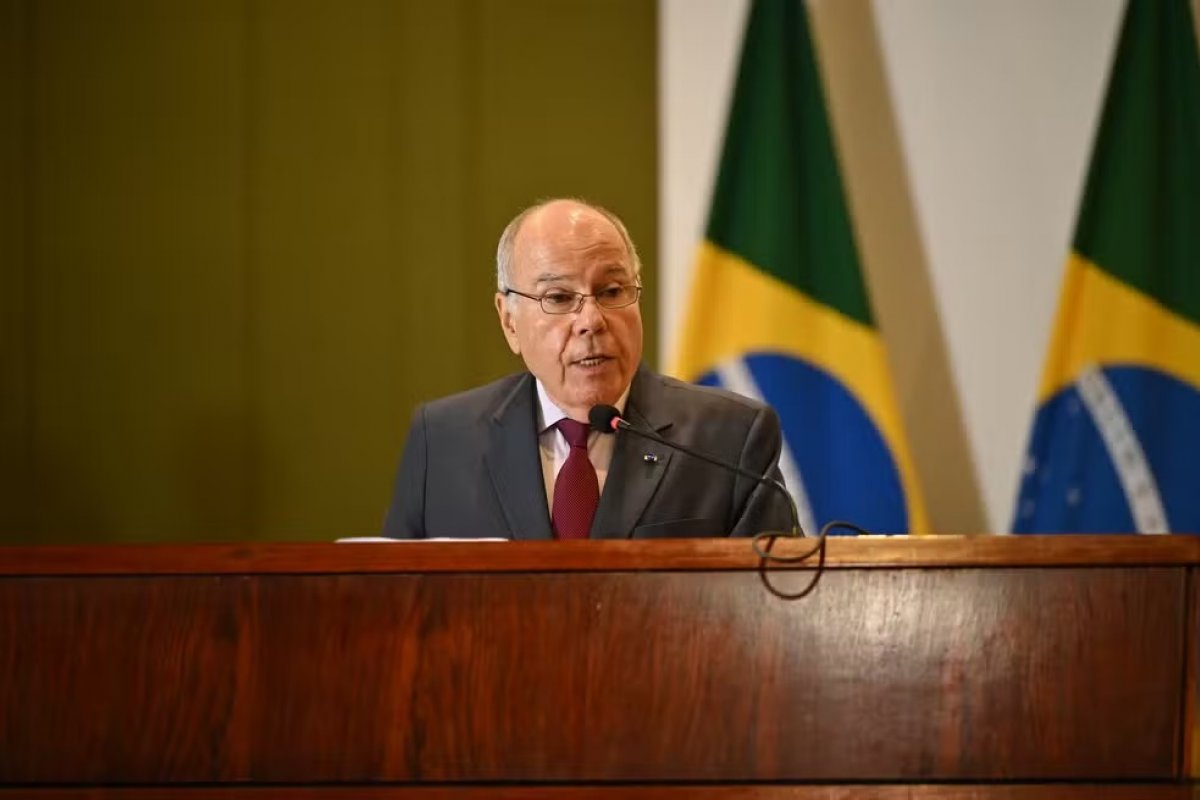 Câmara convoca Mauro Vieira para explicar alerta sobre ação militar dos EUA