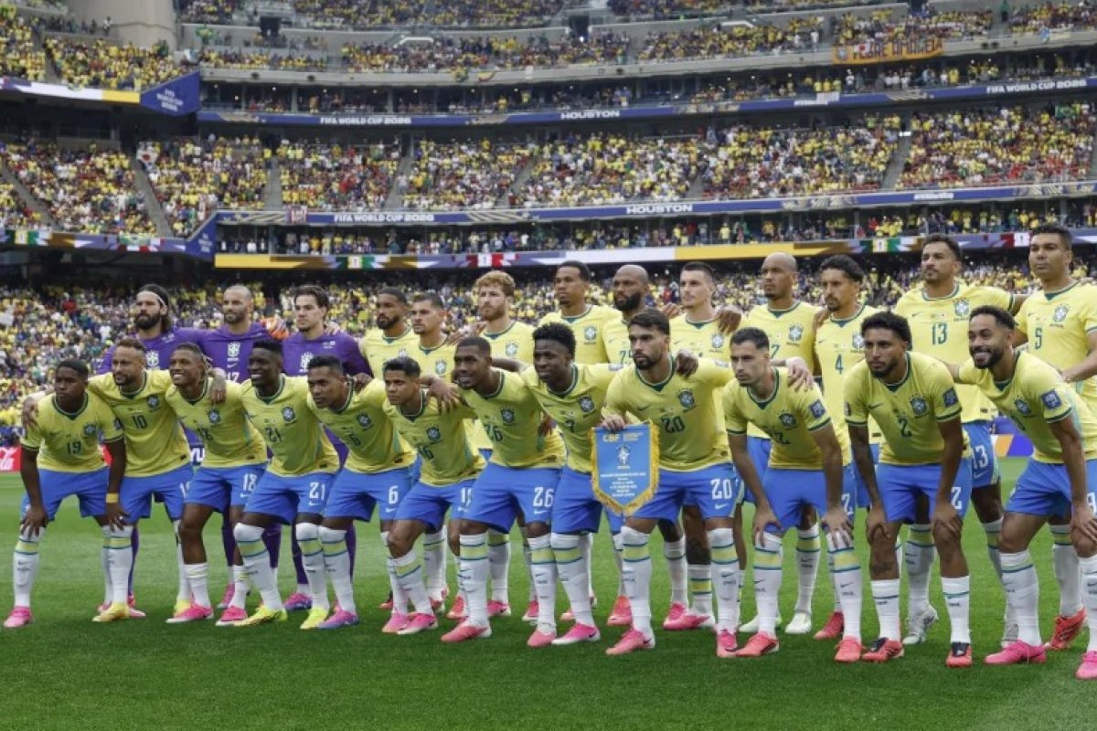 Projeto de Lei propõe que apenas jogadores e técnicos que atuam no Brasil defendam a Seleção