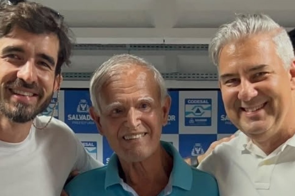 Codesal homenageia engenheiro José Roberto Casqueiro por 57 anos de serviços prestados à Prefeitura de Salvador!