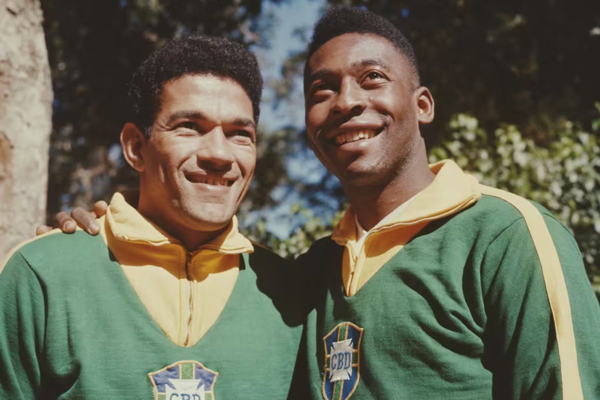 Há 60 anos, Pelé e Garrincha faziam seu último jogo juntos pela Seleção