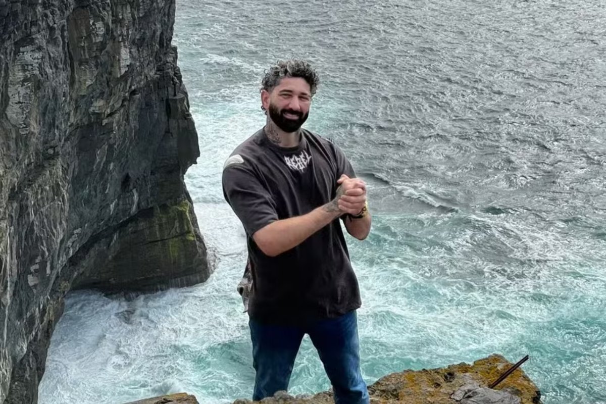 Ex-zagueiro Saul Muniz morre aos 40 anos na Irlanda e família pede ajuda para repatriar corpo