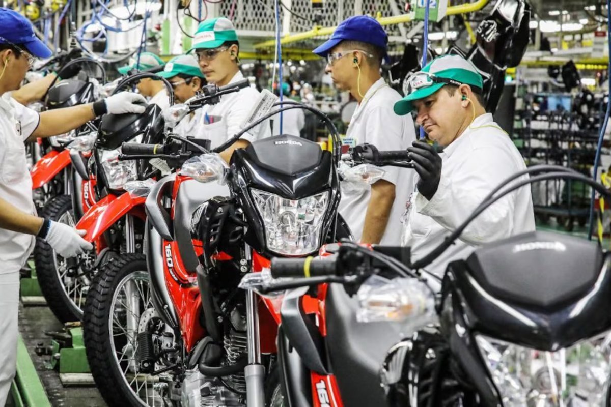 Produção de motos supera 1 milhão de unidades em seis meses no país 