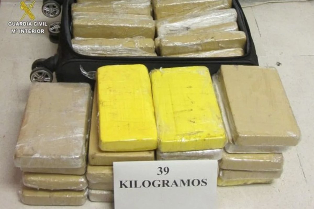 Ex-sargento e outros dois réus são condenados por transportar 37 kg de cocaína em avião da FAB 