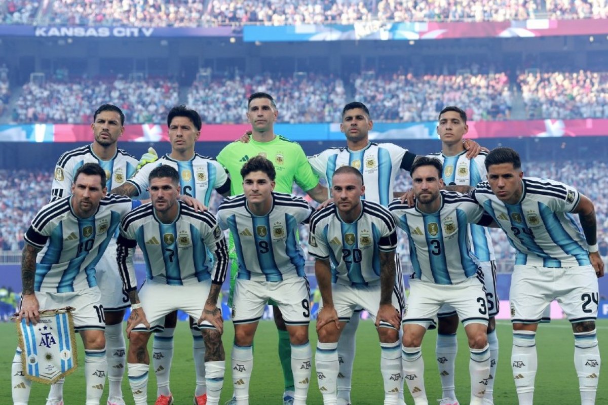 Petição online para excluir a Argentina da Copa alcança 10 milhões de assinaturas