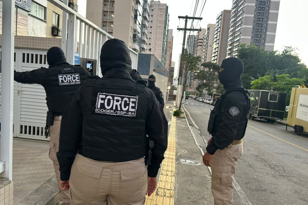 Policiais militares investigados por dois homicídios são alvos de operação do Ministério Público e SSP