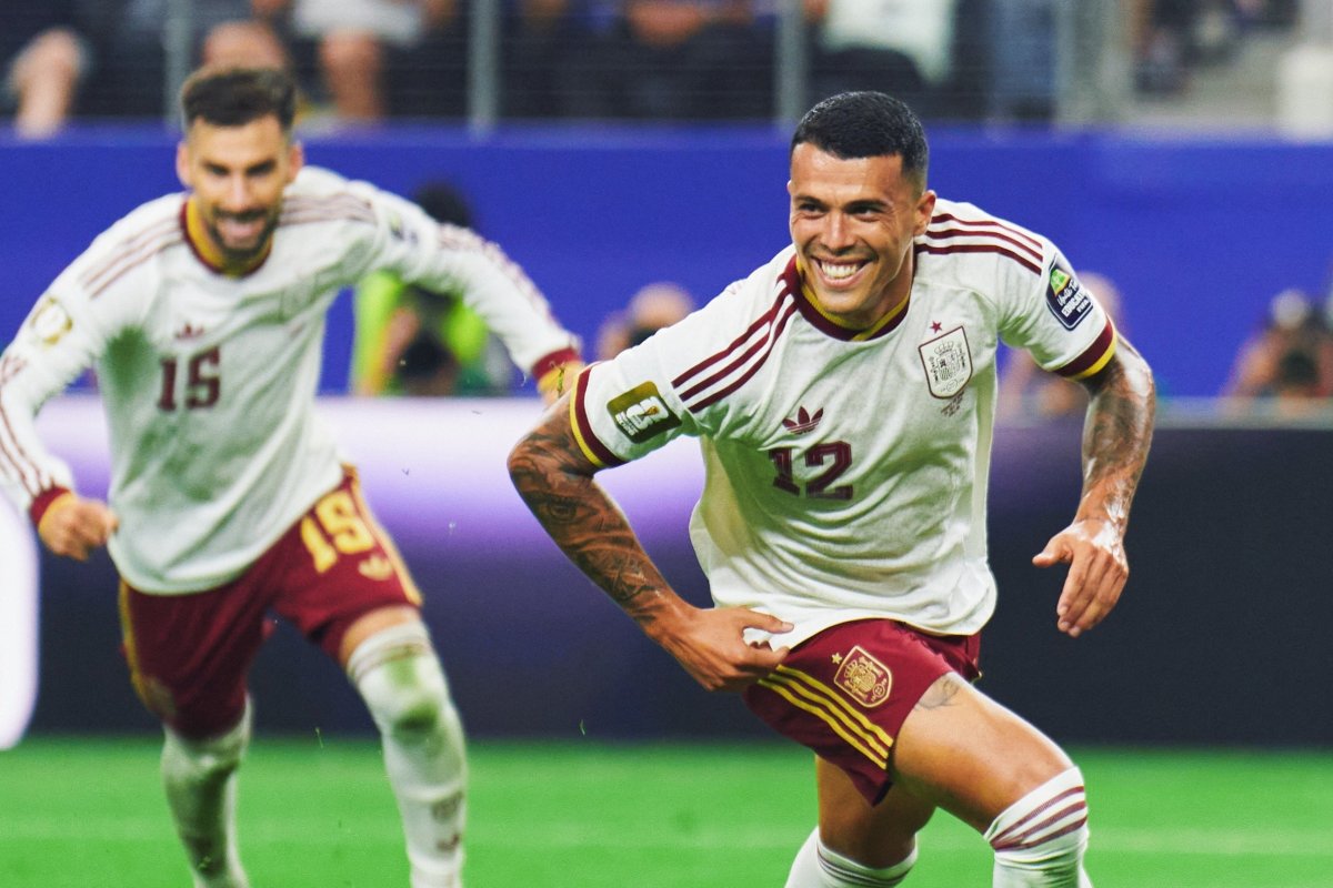 Finalista da Copa, Espanha pode quebrar recorde de invencibilidade neste domingo (19)