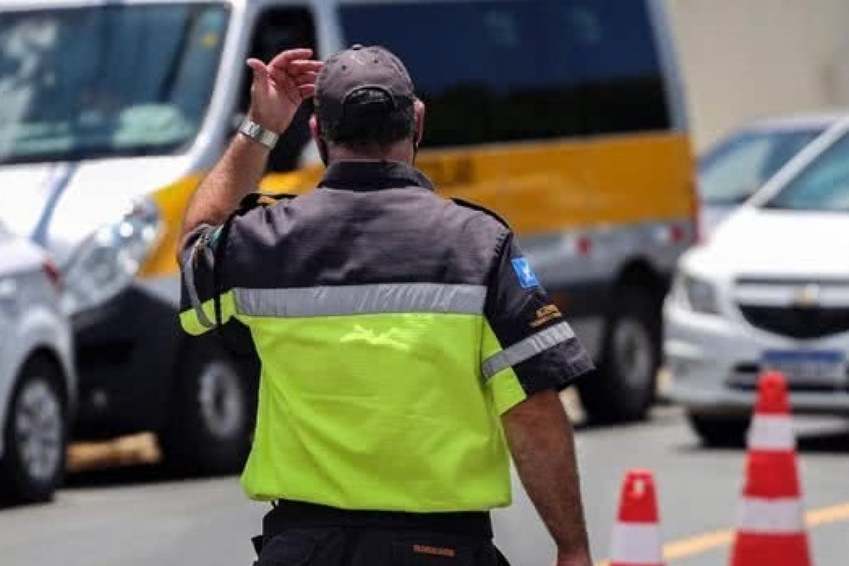 Trânsito é modificado em diversos bairros da capital neste fim de semana; confira