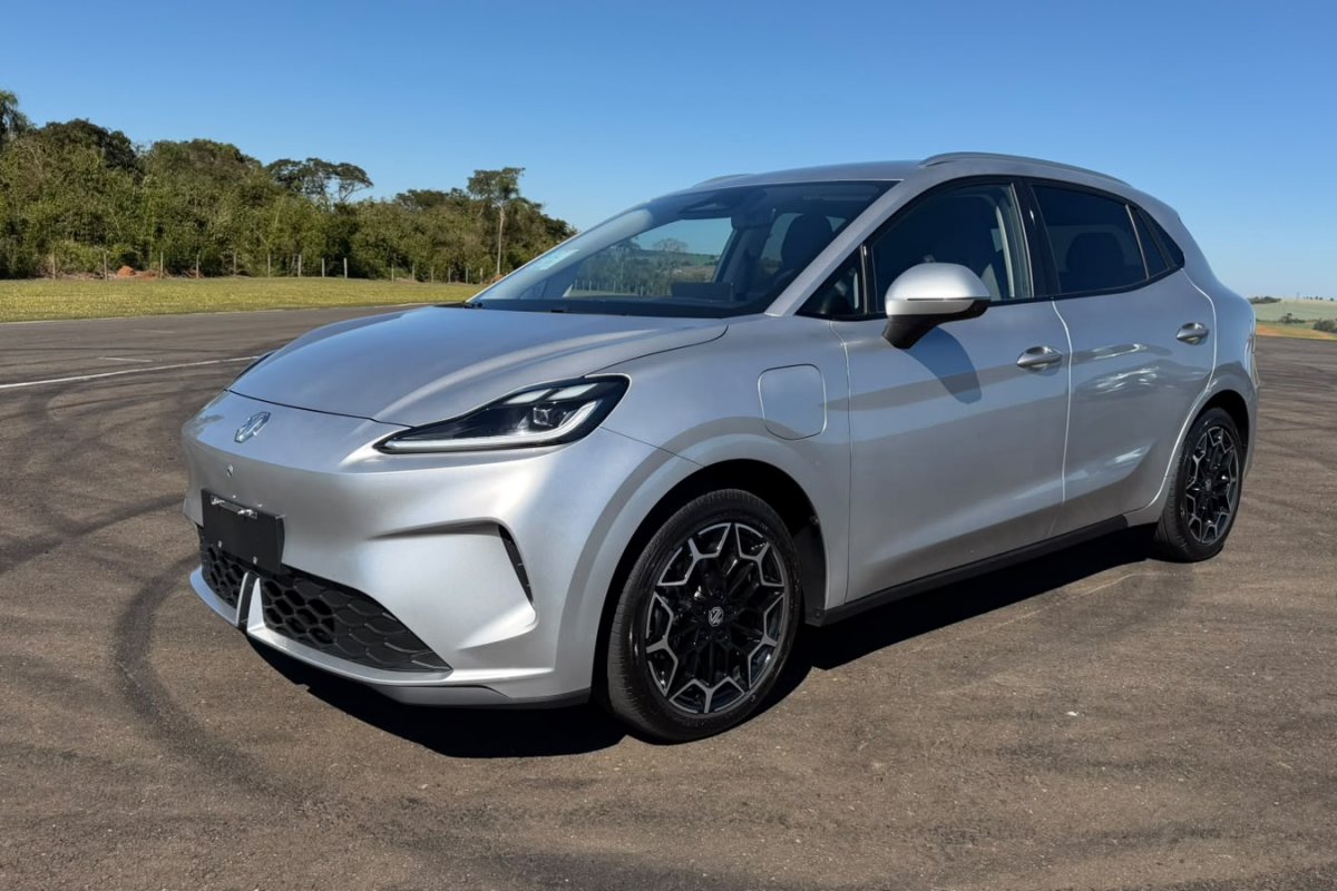 MG4 Urban Luxury: Farol da Bahia testa novo compacto no lançamento 
