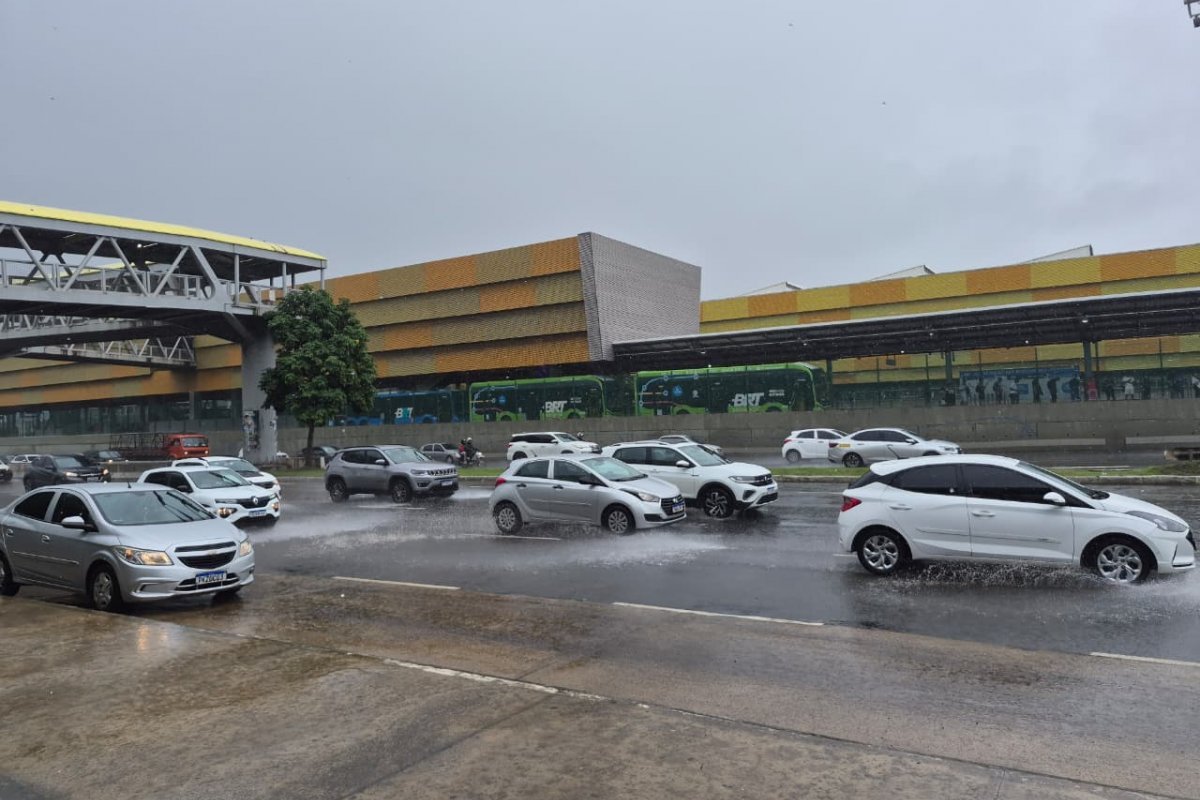 Inmet emite alerta de vendaval para mais de 300 cidades da Bahia neste domingo (19)