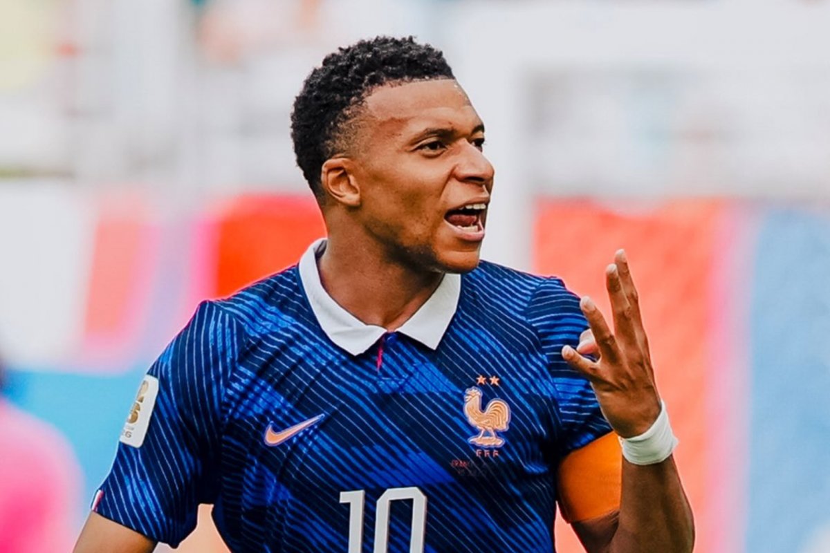 Mbappé palpita final da Copa e crava sobre Messi: "Vai marcar amanhã, com certeza"